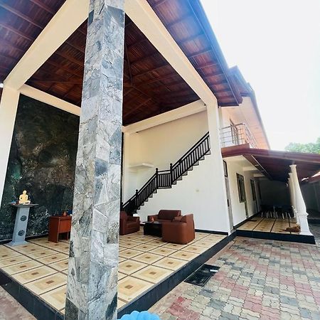 Yala Visit Villa Tissamaharama Extérieur photo